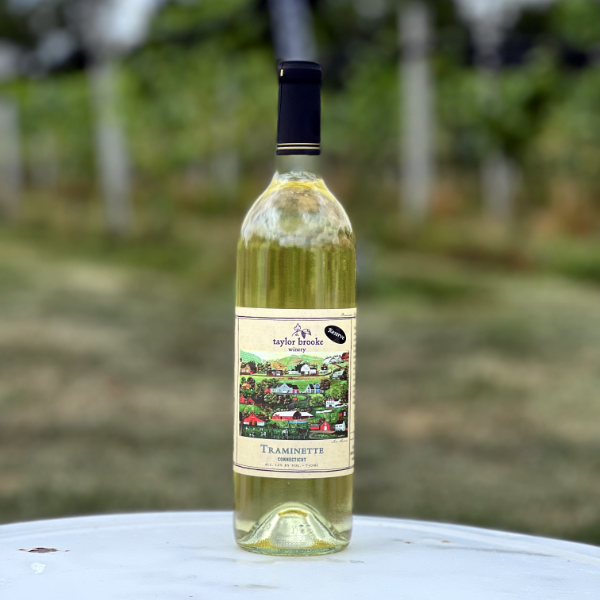 Reserve Traminette white wine bottle