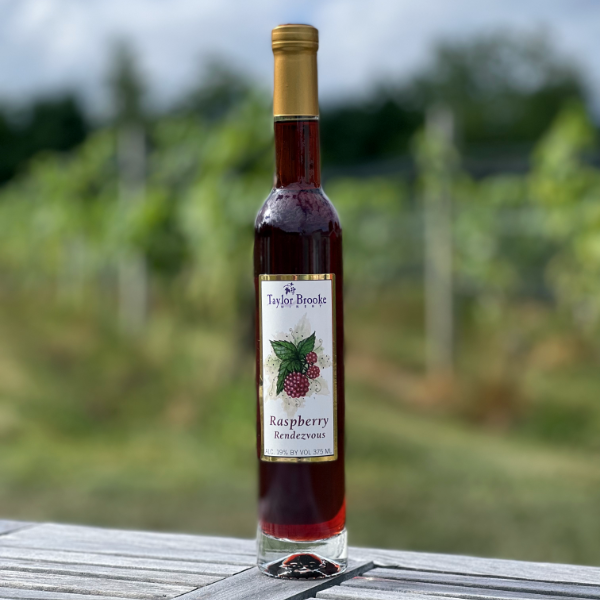 Raspberry Rendezvous dessert wine bottle.